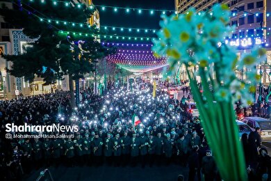 گزارش تصویری | گلباران حرم مطهر امام‌رضا(ع) در شب میلاد حضرت جوادالائمه(ع) (۲۱ دی ۱۴۰۳)