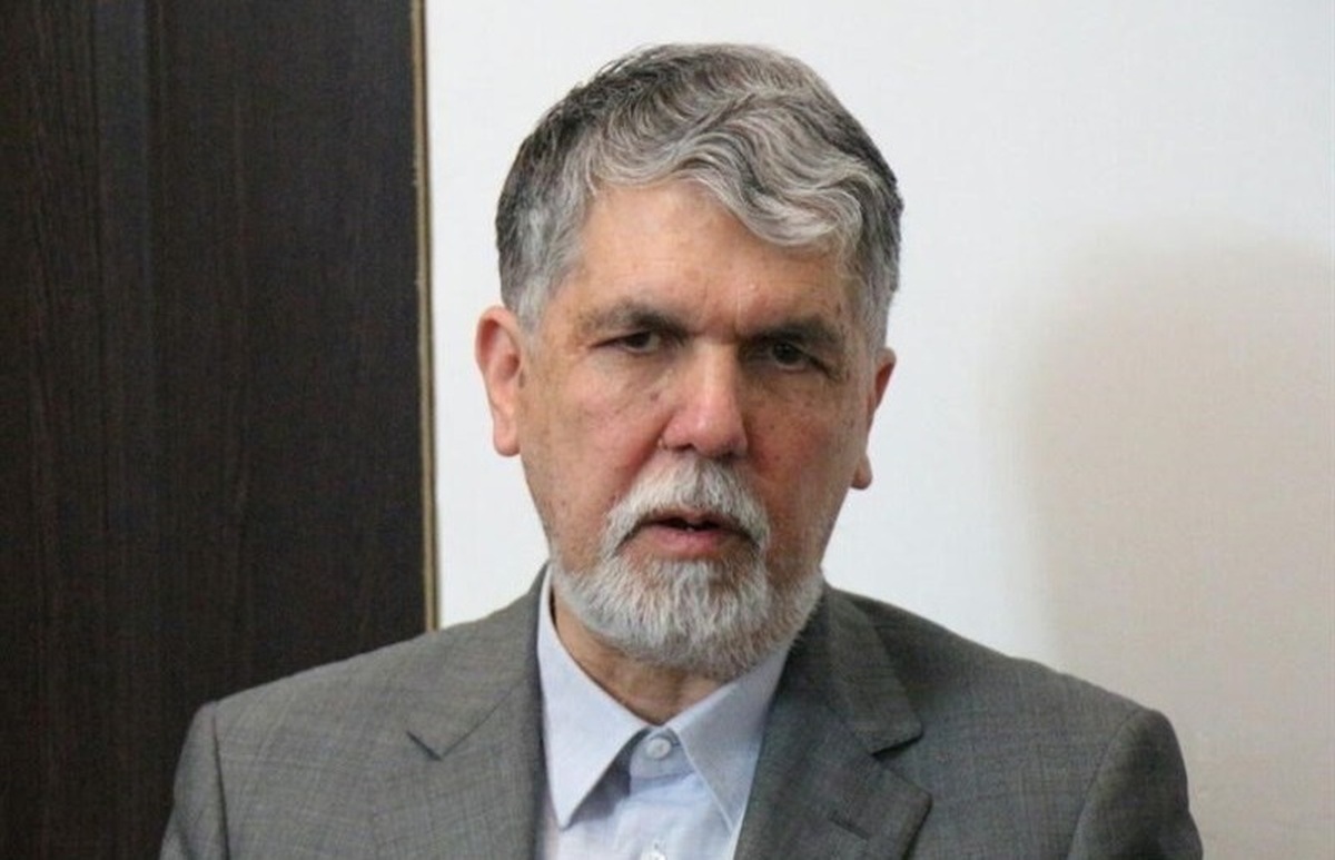 وزیر فرهنگ و ارشاد اسلامی در حکمی علی‌اکبر علیزاده حسن‌آباد را به‌عنوان مشاور وزیر در امور ایثارگران این وزارتخانه منصوب کرد.