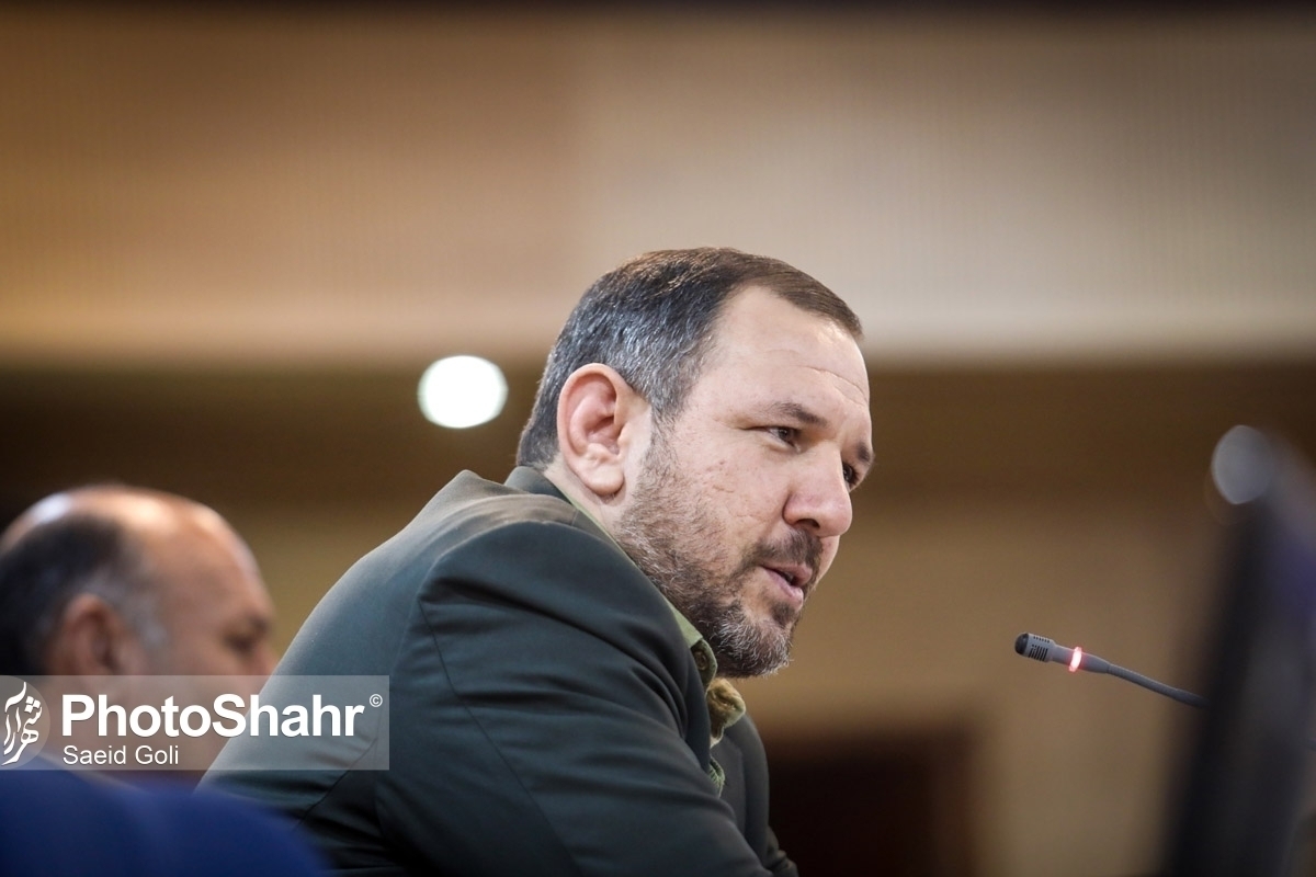 رئیس شورای عالی استان‌ها گفت: خدمات ما در مشهد، ملی، اما اعتباراتمان محلی است.
