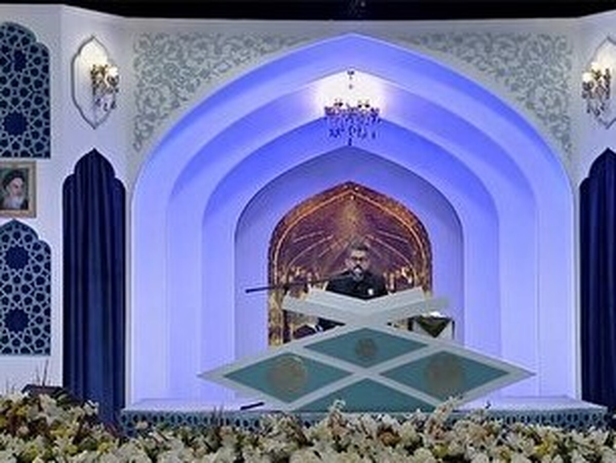 اسامی فینالیست‌های دو رشته از پنج رشته چهل‌ویکمین دوره مسابقات بین‌المللی قرآن در مشهد، اعلام شد.