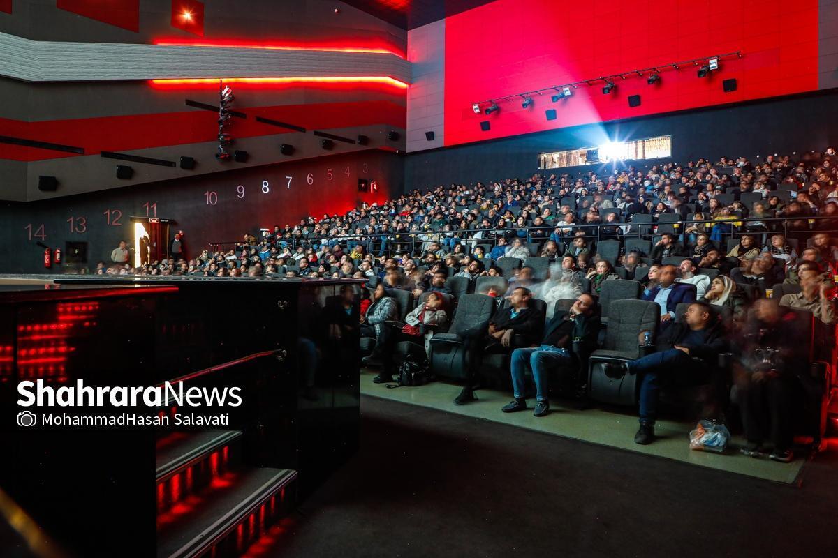 استقبال ۱۳ هزار مخاطب مشهدی در نیمه اول جشنواره فیلم فجر در مشهد (۱۹ بهمن ۱۴۰۳)