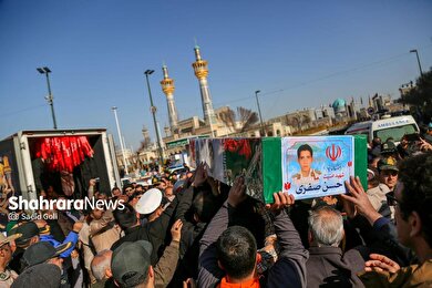 گزارش تصویری | تشییع پیکرهای مطهر ۴ شهید مرزبانی و دفاع مقدس در مشهد (۷ بهمن ۱۴۰۳)