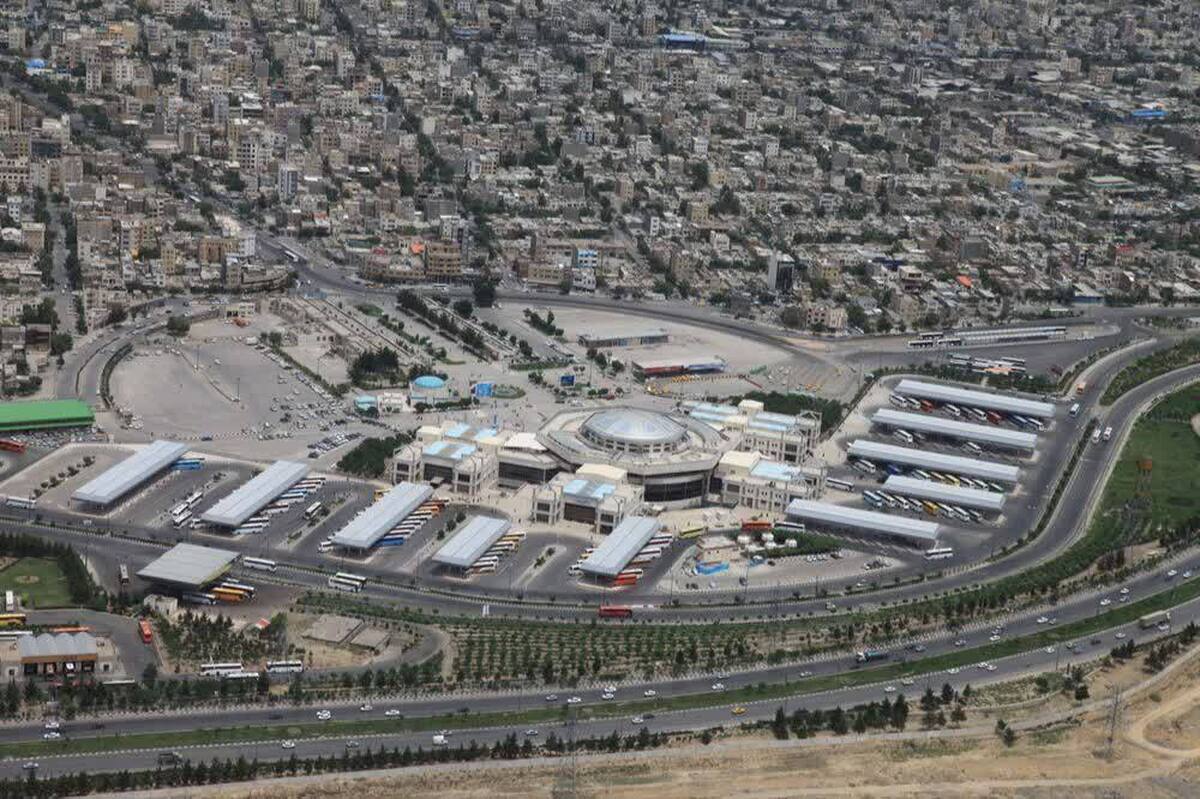 مدیرعامل سازمان پایانه‌های مسافربری شهرداری مشهد اقدامات این سازمان در ماه مبارک رمضان را تشریح کرد و افزود: پایانه‌های مسافربری متناسب با ایام ماه مبارک رمضان، آراسته و آذین‌بندی شده‌اند.