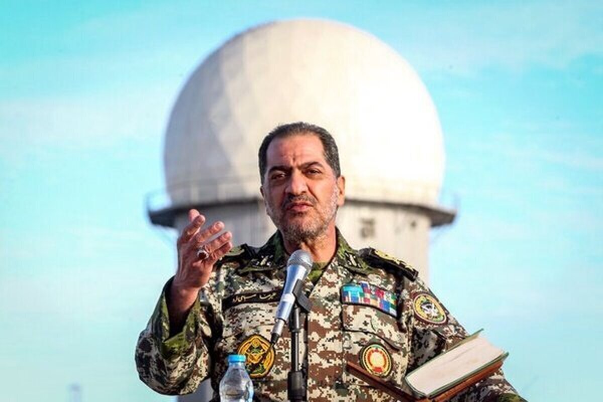 فرمانده قرارگاه مشترک پدافند هوایی خاتم‌الانبیاء (ص) از رونمایی نسل جدید سامانه پدافندی «باور ۳۷۳» در آینده خبر داد و گفت: توان این سامانه قابل قیاس با هیچ‌یک از سامانه‌های پدافندی دنیا نیست