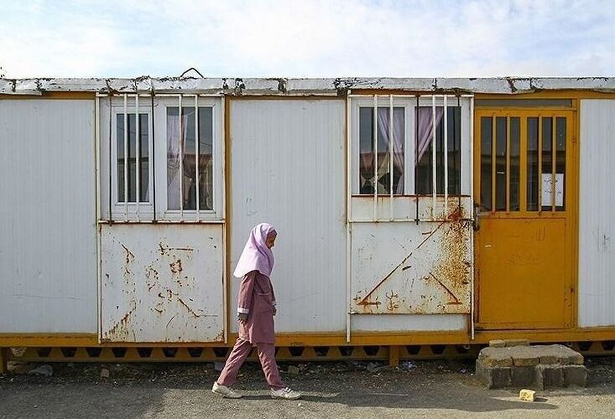 وزیر آموزش و پرورش: با همکاری ستاد اجرایی فرمان امام، به زودی شاهد پایان مدارس کانکسی خواهیم بود