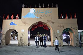دیدار با «هزاران قمر» در گلزار شهدای مشهد | افطاری ساده در کنار مزار شهدا