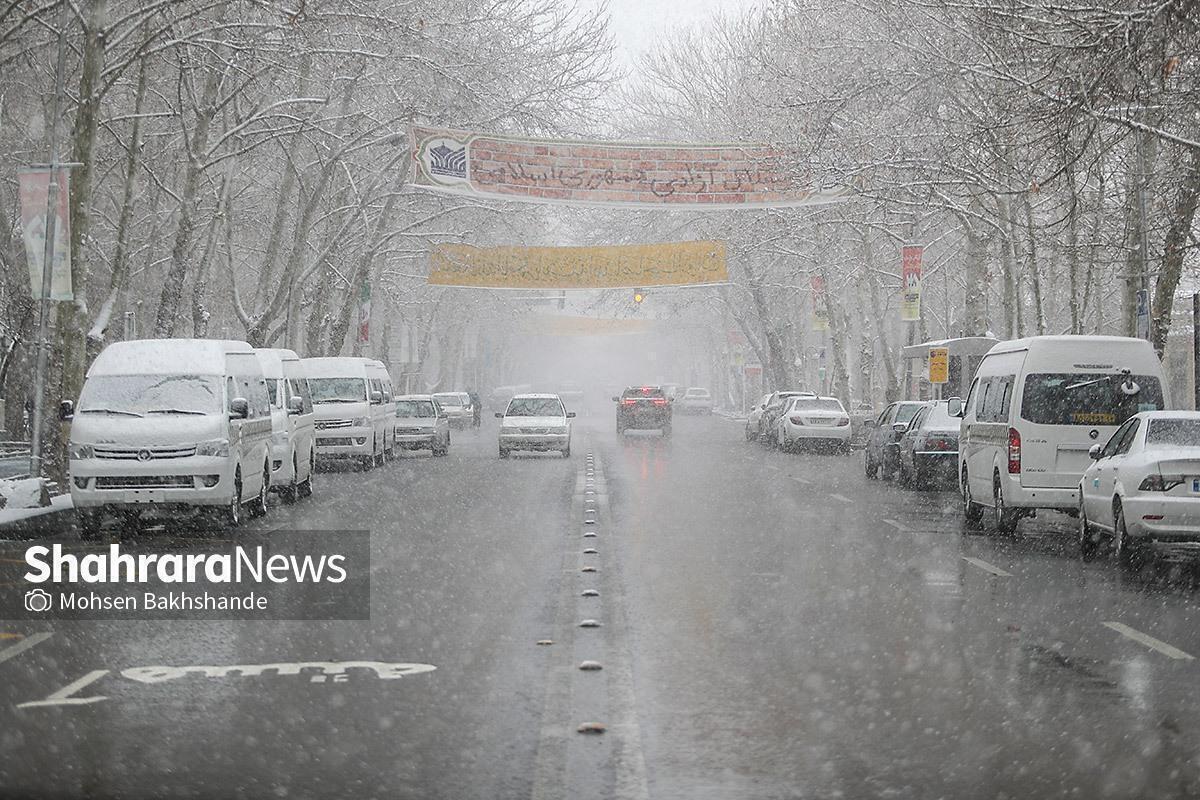 بنا بر گزارش سازمان هواشناسی کشور چالدران در آذربایجان غربی با دمای ۱۰ درجه زیر صفر به عنوان سردترین منطقه کشور معرفی شده‌است.