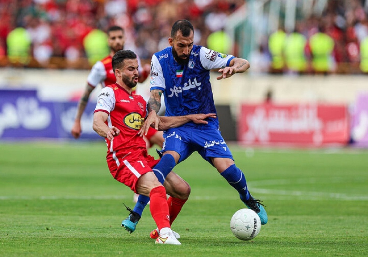 باشگاه پرسپولیس از موضع خود کوتاه می‌آید.