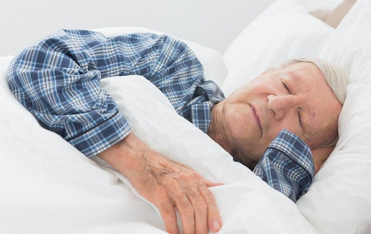 توصیه‌های طلایی برای خواب سالمندان