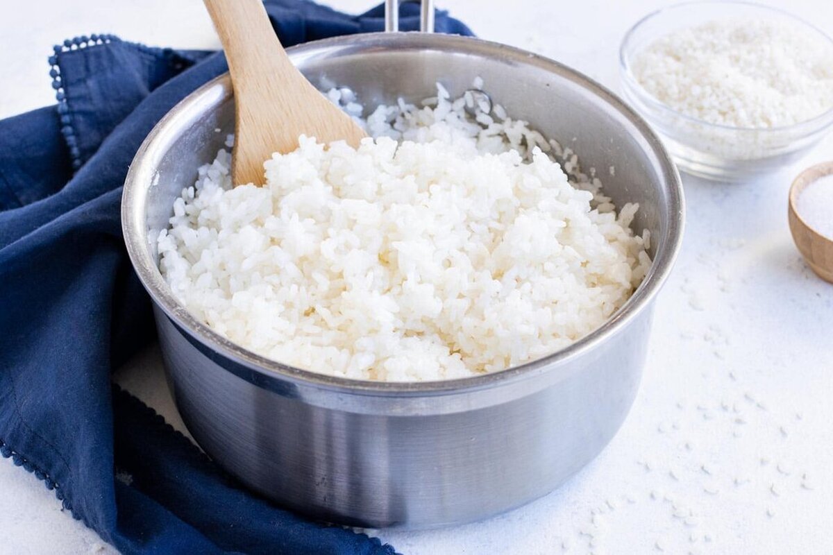 نگهداری برنج پخته در یخچال | برنج پخته چند روز در یخچال می‌ماند؟