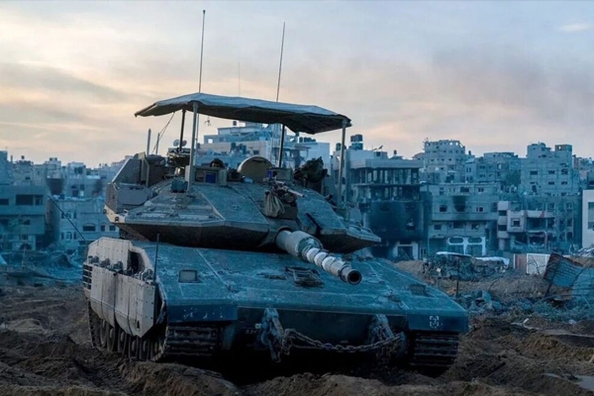 آرایش جنگی تانک‌های رژیم صهیونیستی در ۲۰۰ متری گذرگاه رفح