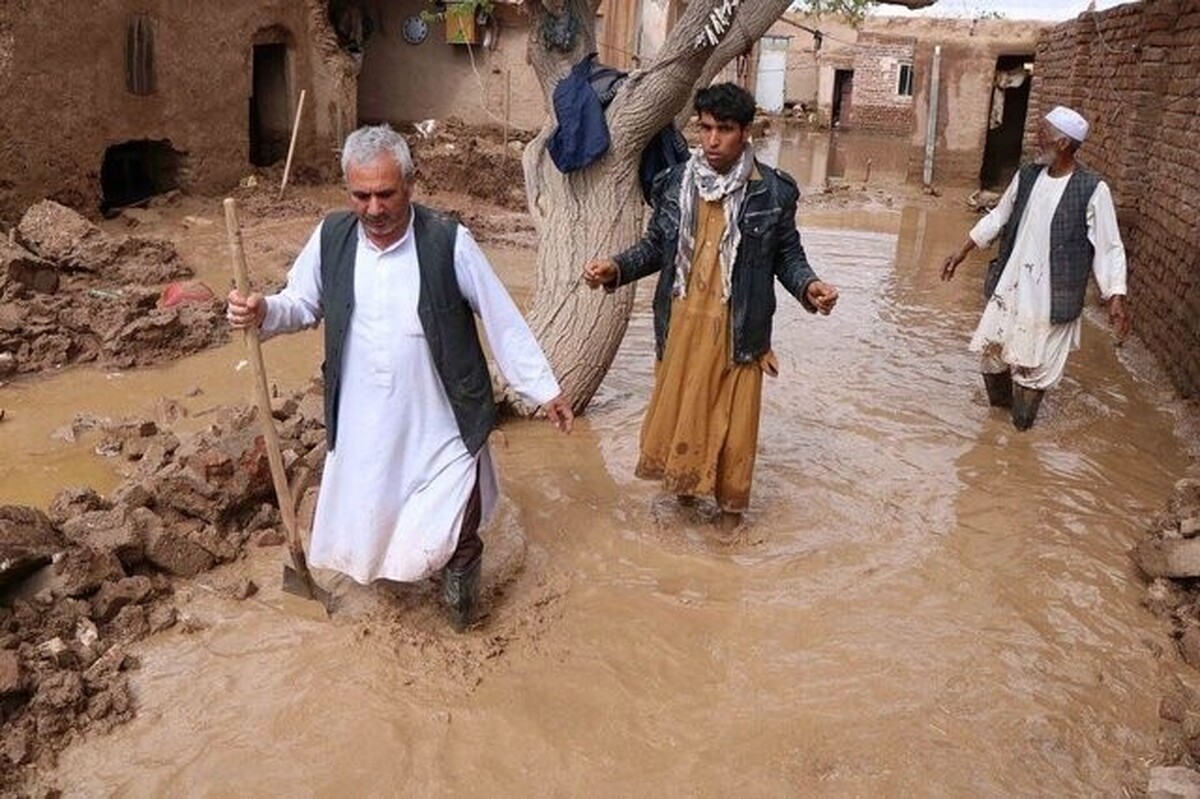 رییس جمعیت هلال‌احمر ایران در پیامی با سیل زدگان افغانستان همدردی کرد