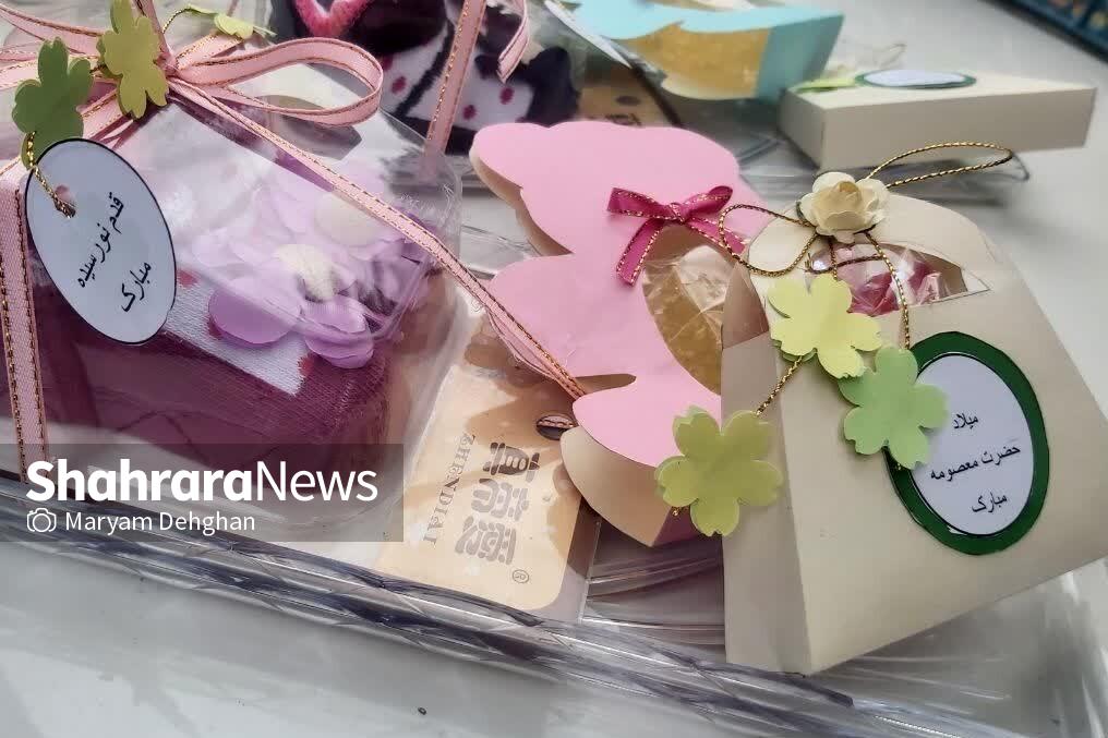 بازدید بانوان خادم از بیمارستان بنت الهدی در روز ولادت حضرت معصومه(س)