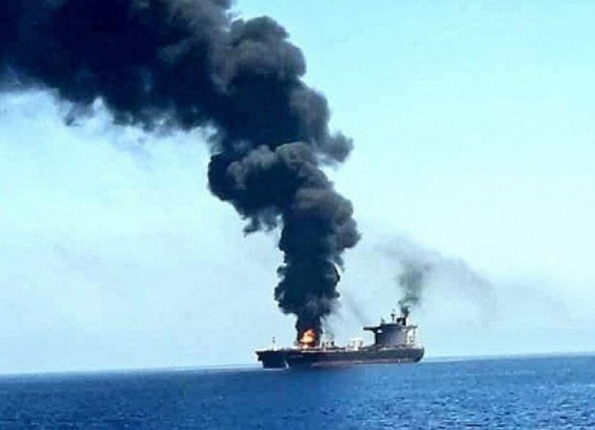 حمله به یک نفتکش در بندر «المخا» یمن