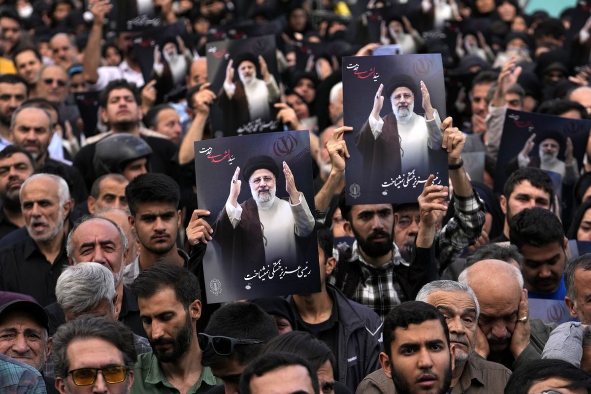 حضور ۶۵ رسانه بین‌المللی در مشهد برای پوشش مراسم تشییع رئیس‌جمهور