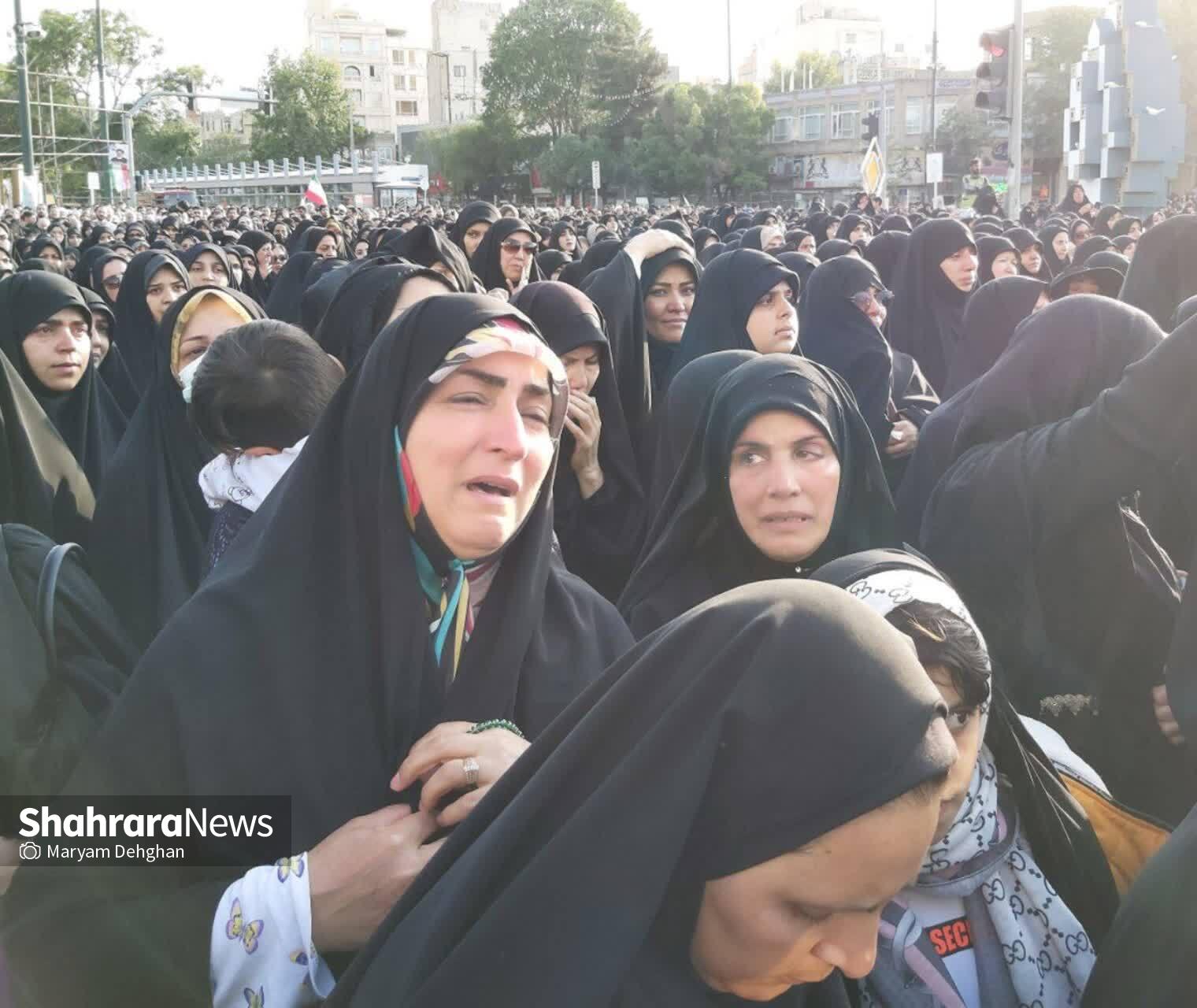 تجمع بانوان مشهدی در مراسم شهید جمهور