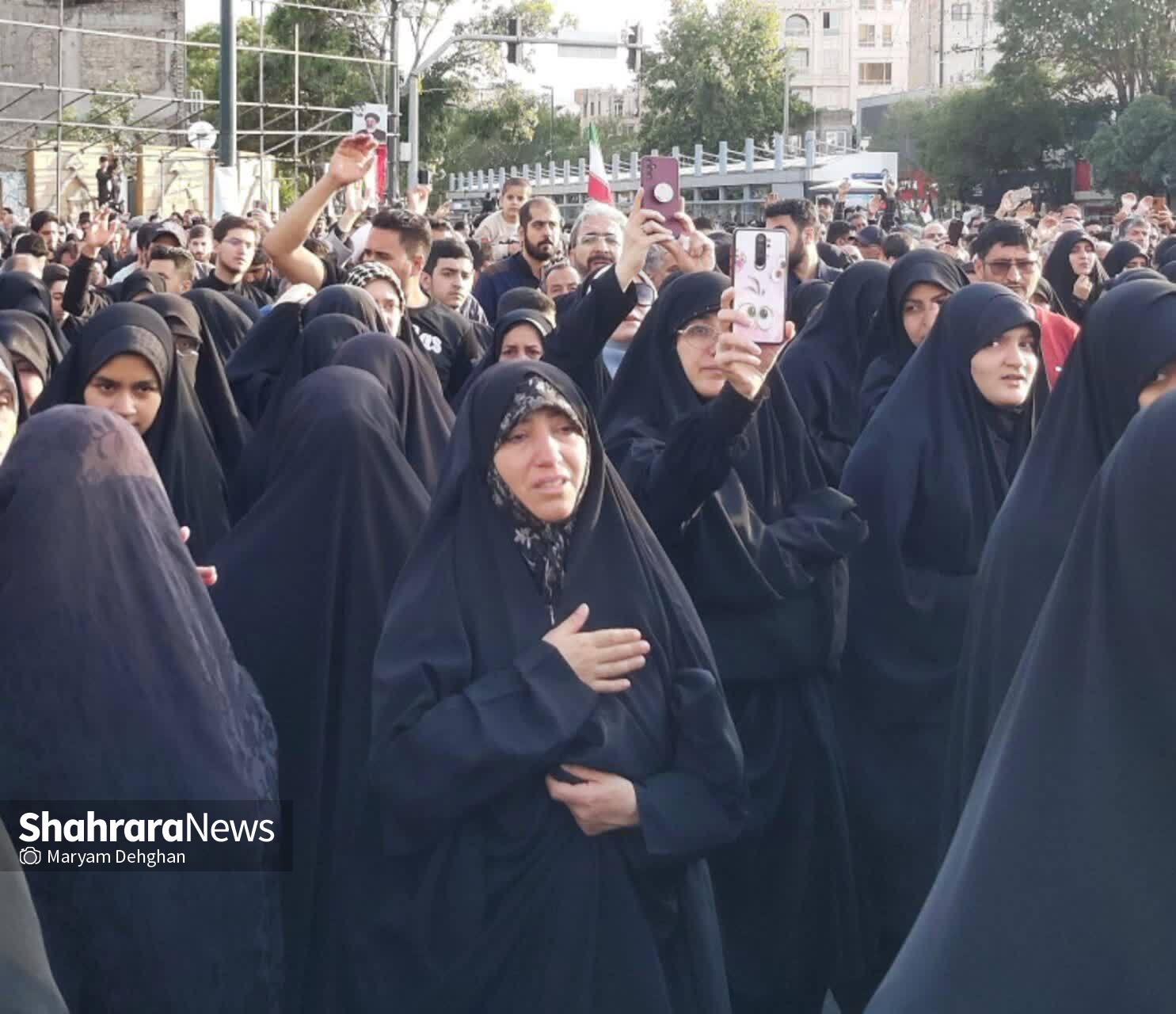 تجمع بانوان مشهدی در مراسم شهید جمهور