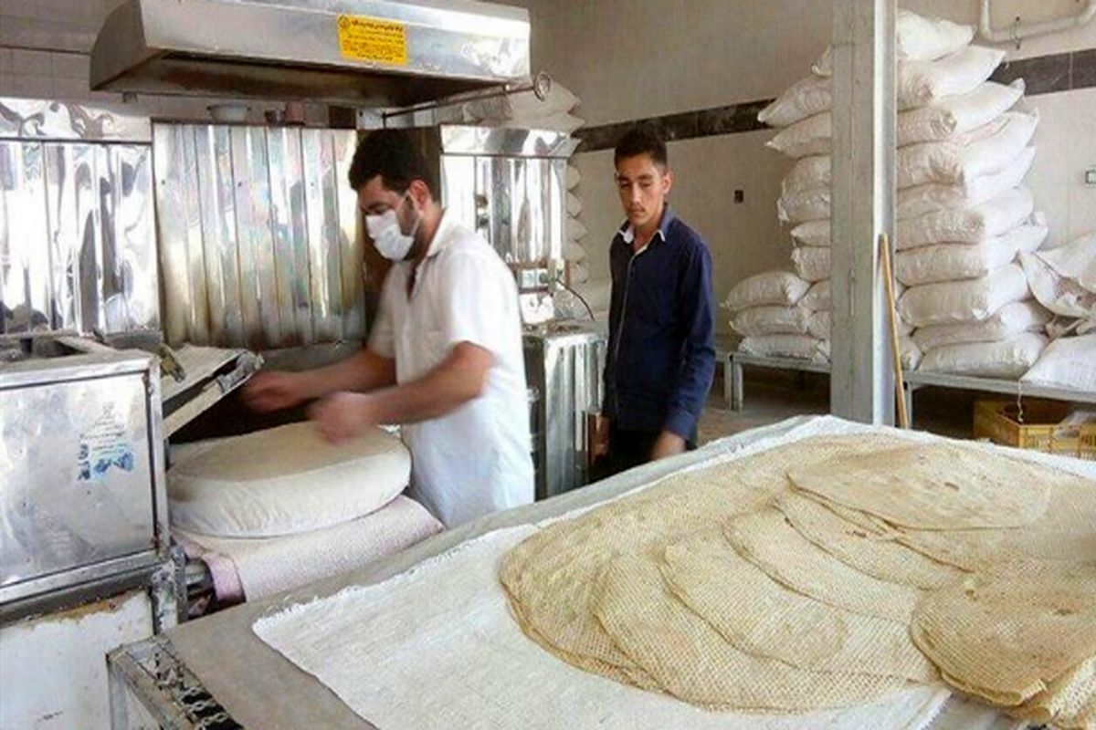 پخت نان با «آرد کامل» توسط ۱۱ نانوایی در مشهد