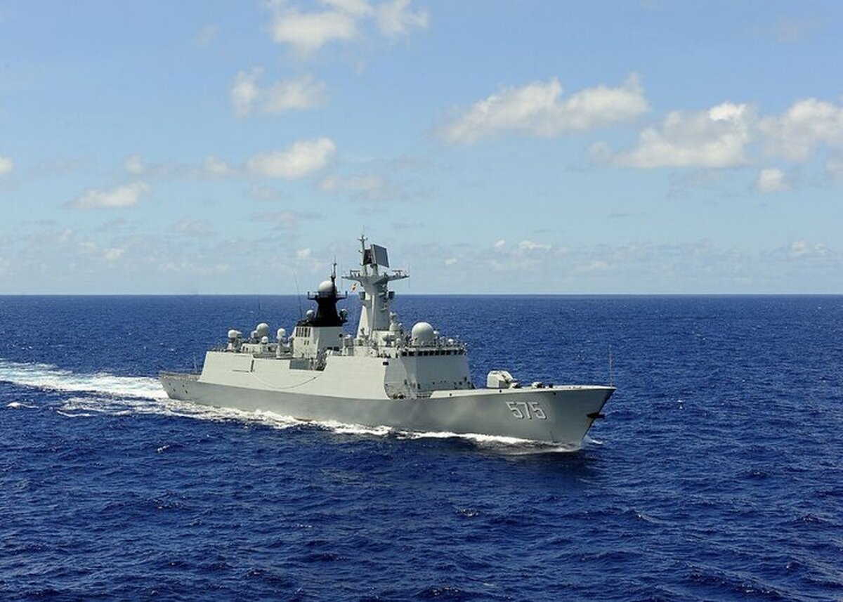 ۱۳ جنگنده و کشتی نظامی چین اطراف جزیره تایوان رویت شد