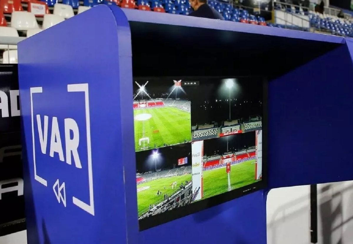 آیا فینال جام حذفی در ورزشگاه آزادی با VAR برگزار می‌شود؟ (۲۸ خرداد ۱۴۰۳)