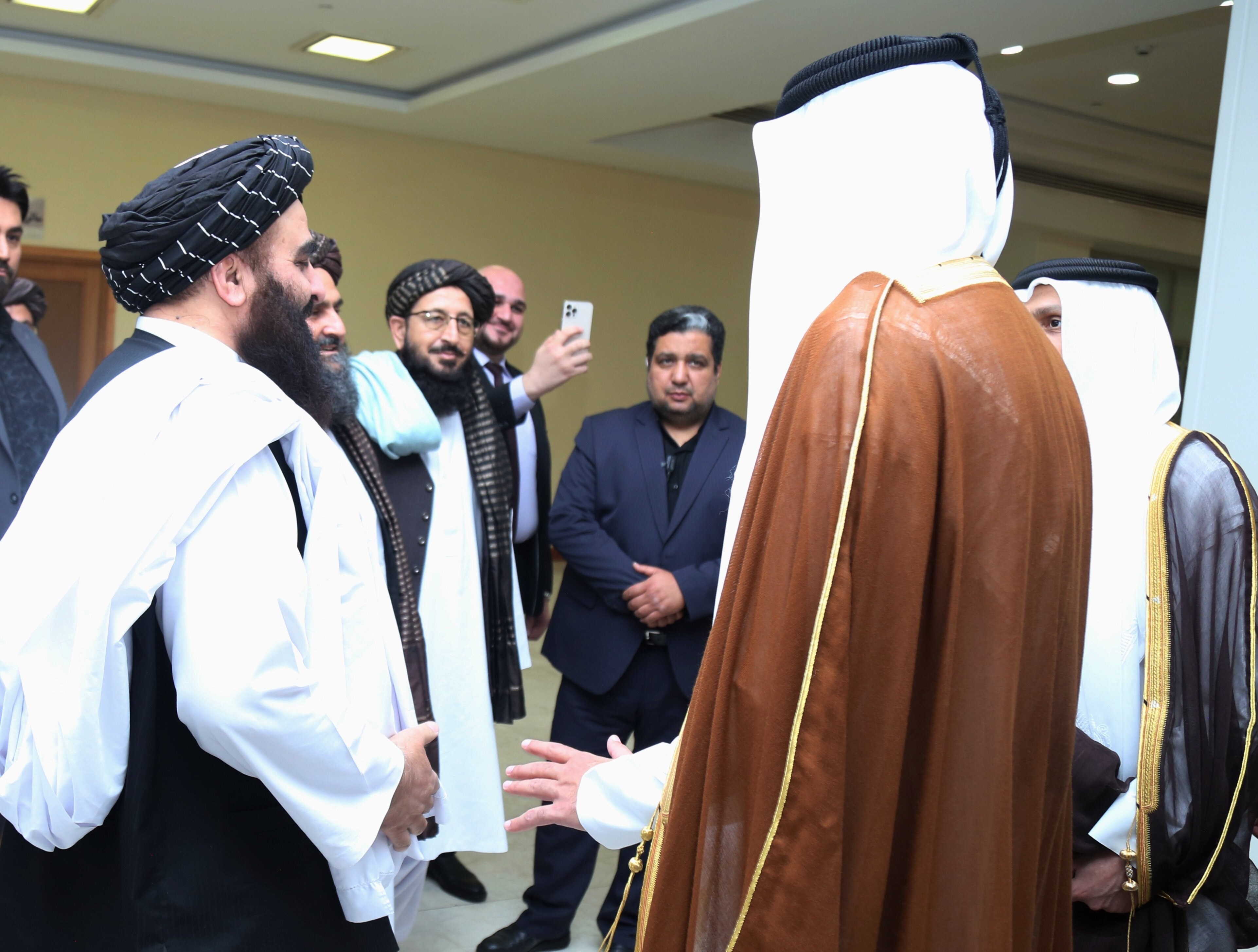 معاون نخست‌وزیر طالبان با اسماعیل هنیه و امیر قطر در تهران دیدار کرد + عکس