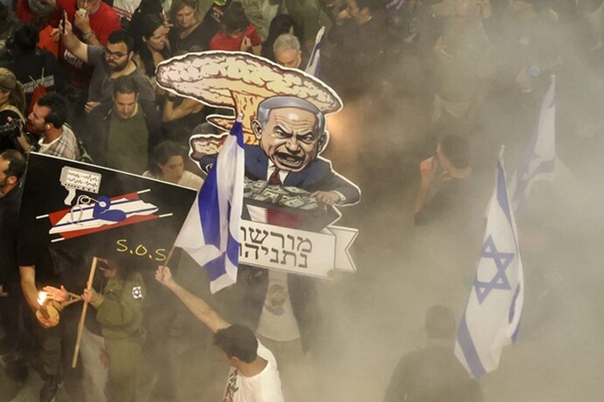 صهیونیست‌ها نتانیاهو را قاتل خواندند | درگیری پلیس با تظاهرات کنندگان در تل‌آویو + فیلم