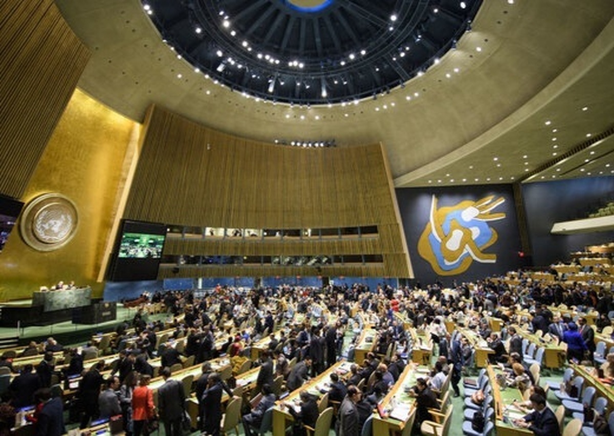 ادای احترام به رئیس‌جمهور شهید در سازمان ملل