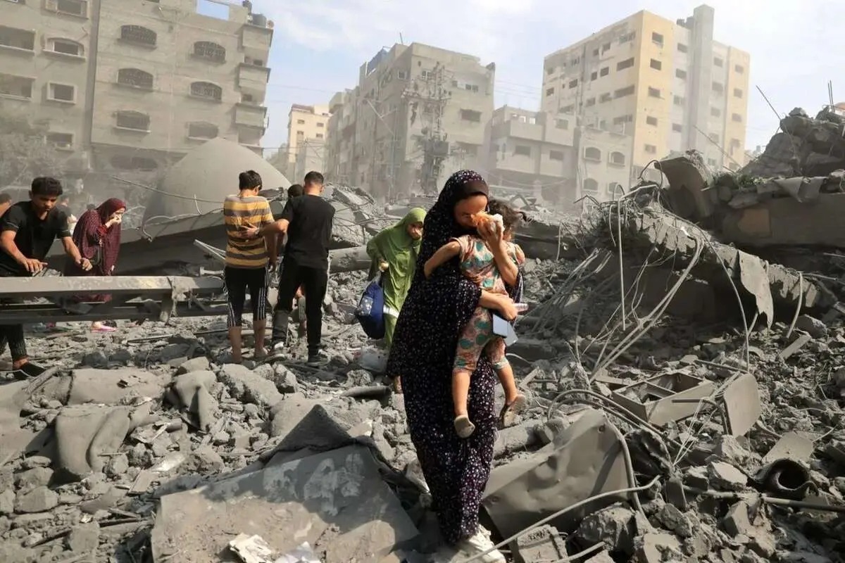 از هر ۱۰ تَن در غزه، ۹ تن دست‌کم یک‌بار آواره شده‌اند