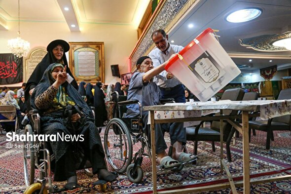 عکس‌هایی از مرحله دوم انتخابات چهاردهمین دوره ریاست‌جمهوری در مشهد (۲)