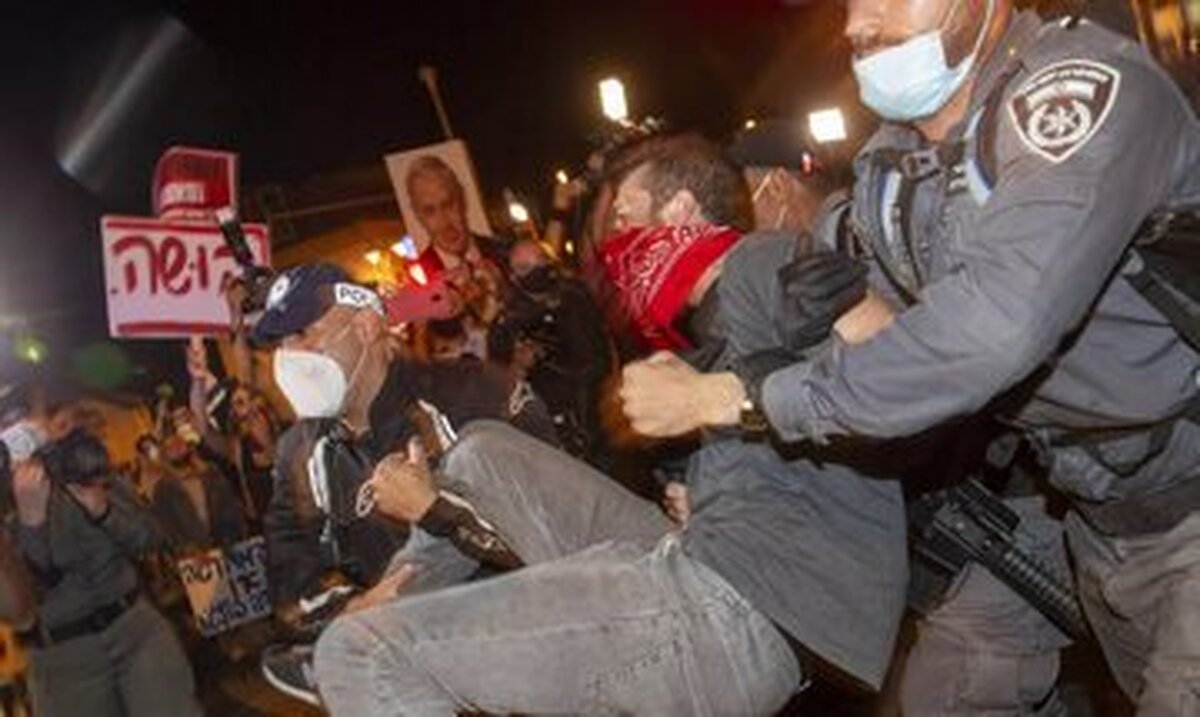 درگیری پلیس و تظاهرات کنندگان در تل آویو + فیلم