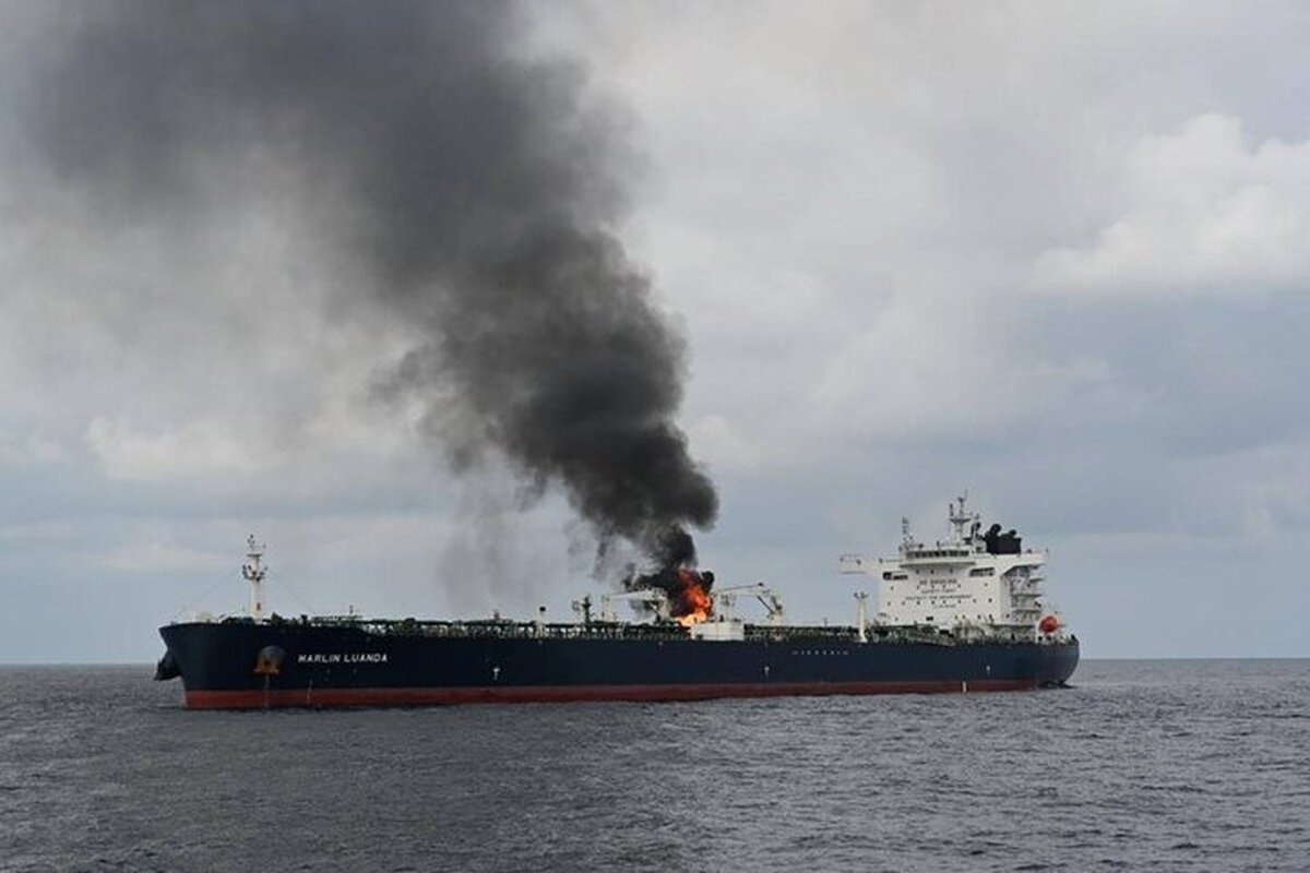 حمله ترکیبی انصارالله یمن به یک کشتی در دریای سرخ (۲۲ تیر ۱۴۰۳)