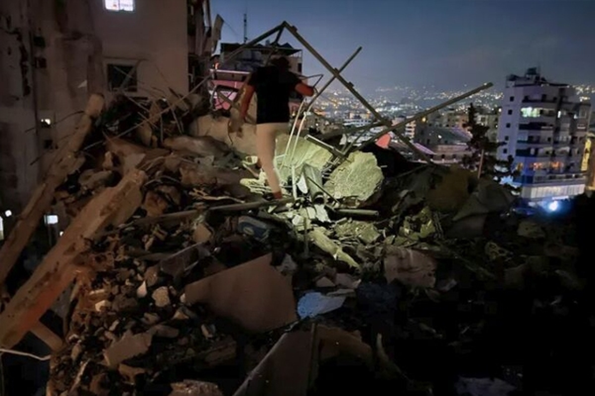 حمله هوایی به بیروت سه شهید و ۷۴ زخمی برجای گذاشت