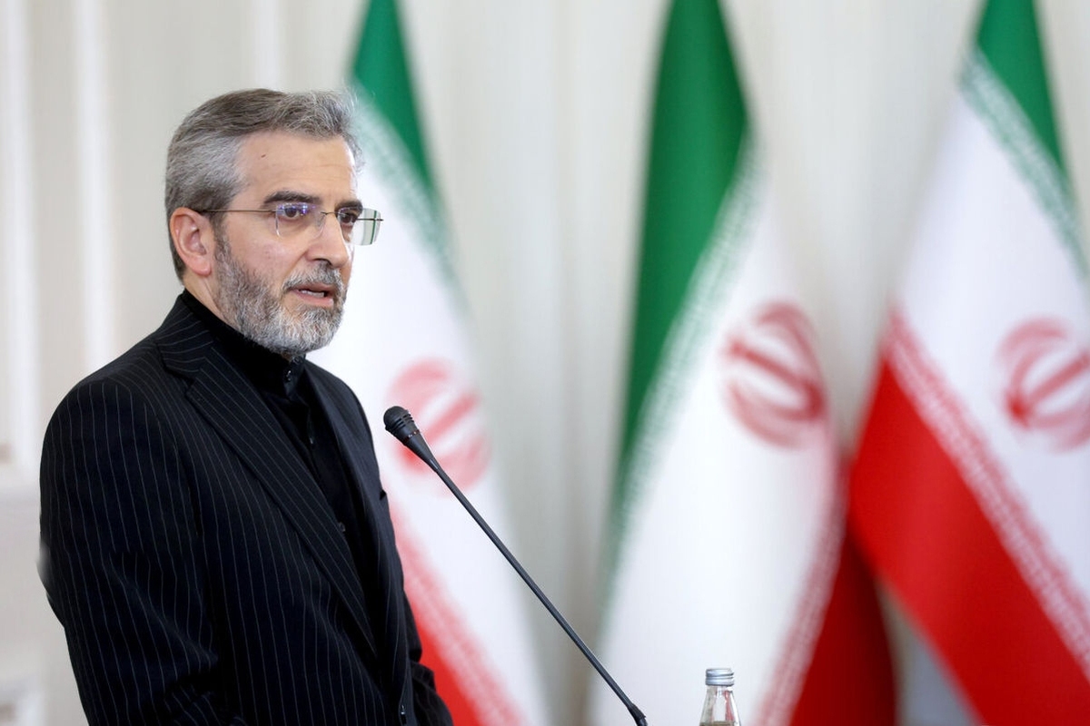 باقری کنی: ایران بر حق خود برای پاسخ مناسب تأکید می‌نماید