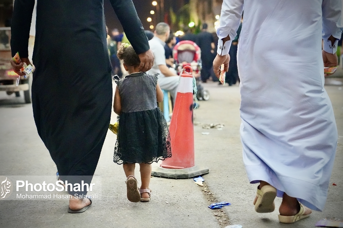 رئیس پلیس راهور فراجا گفت: تا صبح امروز، ۳۰ مردادماه، تعداد دو میلیون و ۶۰۰ هزار زائر از مرز‌های شش‌گانه ایران و عراق و به صورت زمینی از کشور خارج شده‌ و در راهپیمایی اربعین شرکت کرده‌اند.