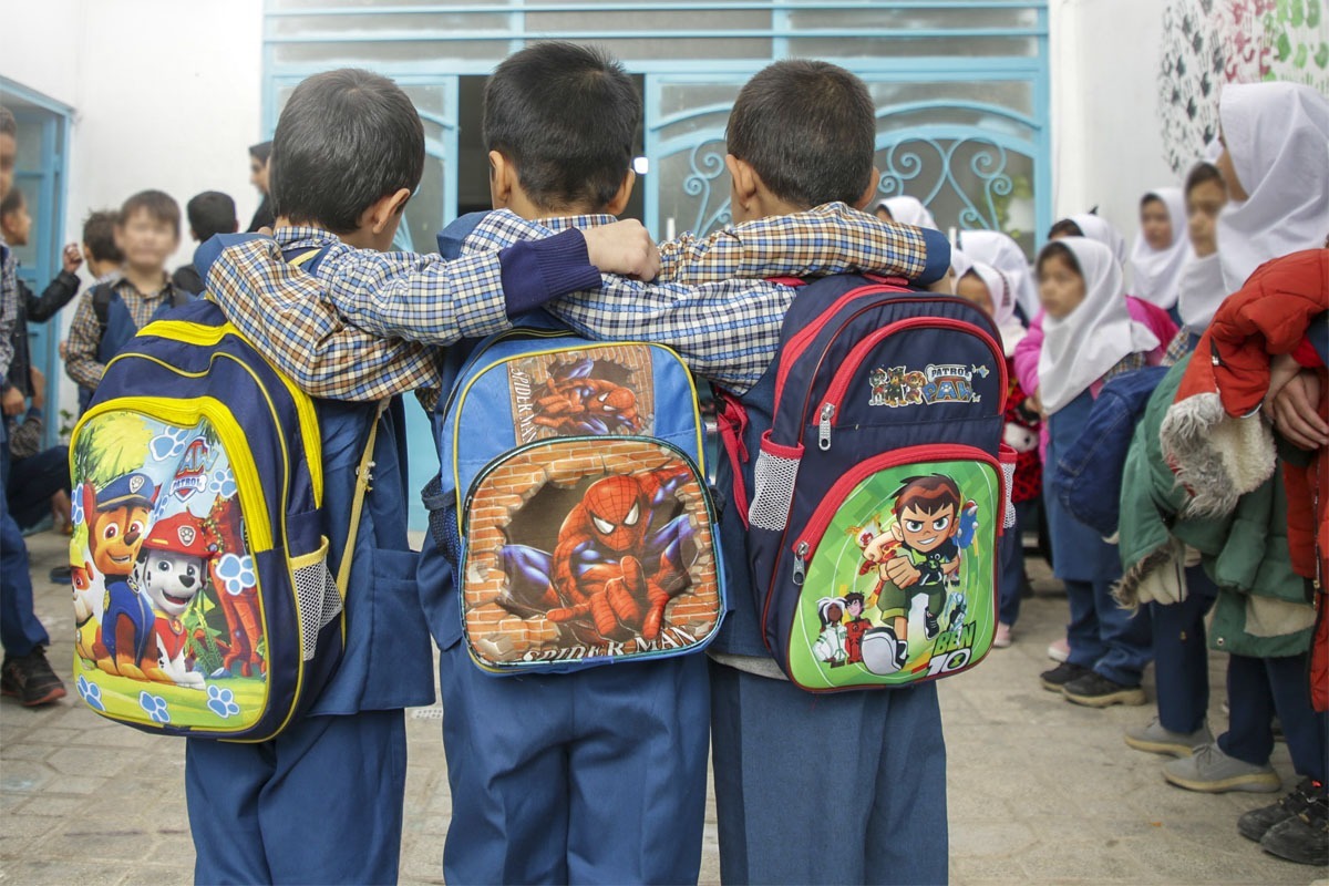 انفعال نهاد‌های بین المللی در زمینه ساخت مدرسه برای دانش آموزان اتباع در  مشهد