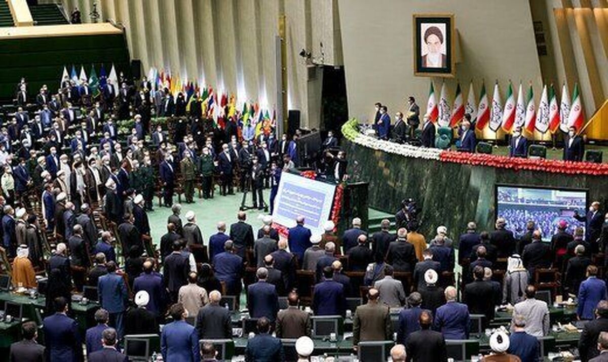 نماینده مجلس: حضور مقامات ۸۰ کشور در مراسم تحلیف رئیس جمهوری در تهران + ویدئو