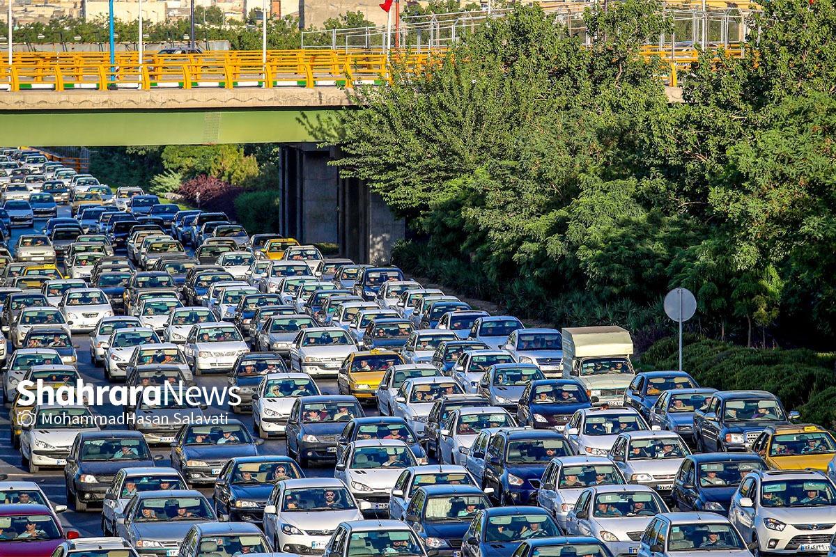 آرامش پشت فرمان لازمه کاهش ترافیک و تصادف در شهر | جنگ اعصاب ترافیک