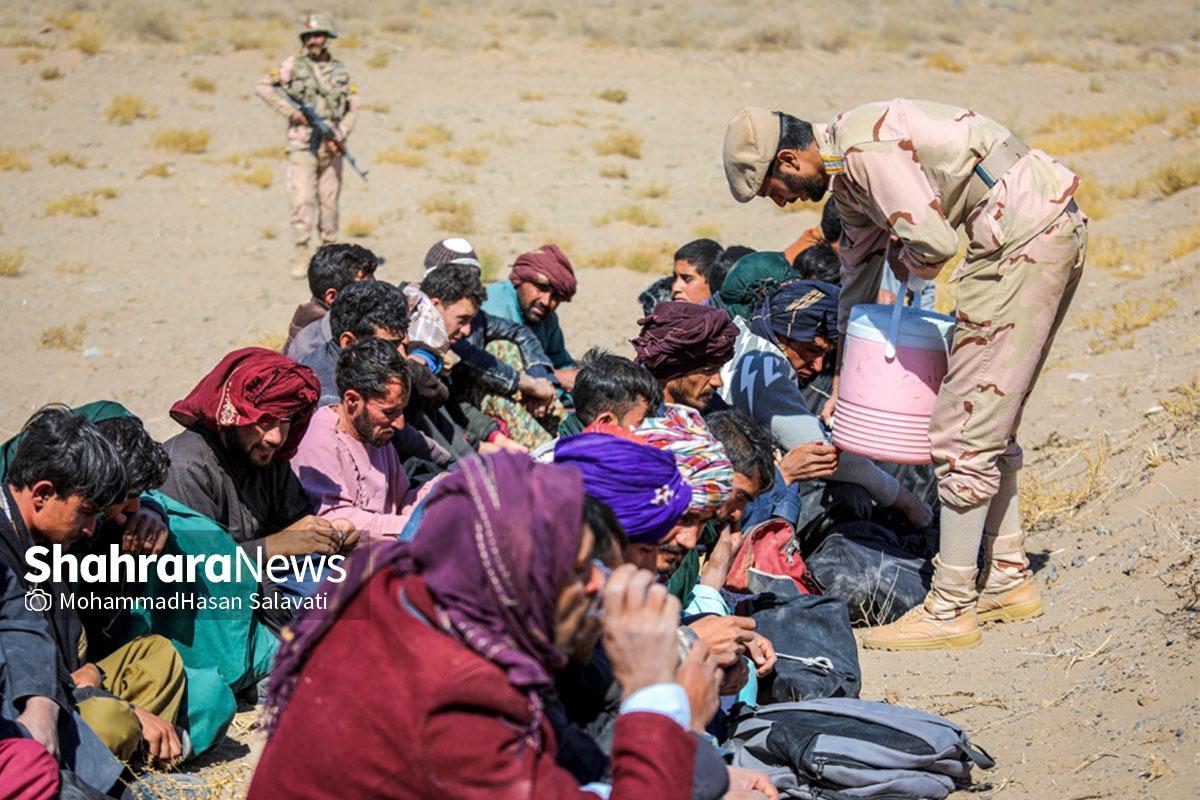 بر اساس آماری که در خردادماه ۱۴۰۳ اعلام شد در حدود ۳۰۰هزار تبعه خارجی فاقد مدرک هویتی در مشهد شناسایی شده‌اند که به‌عنوان اتباع غیرمجاز تلقی می‌شوند.