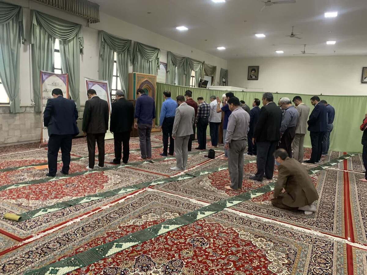 تأکید رئیس شورای اسلامی شهر مشهد بر اقامه نماز جماعت در ادارات و سازمان‌های شهرداری