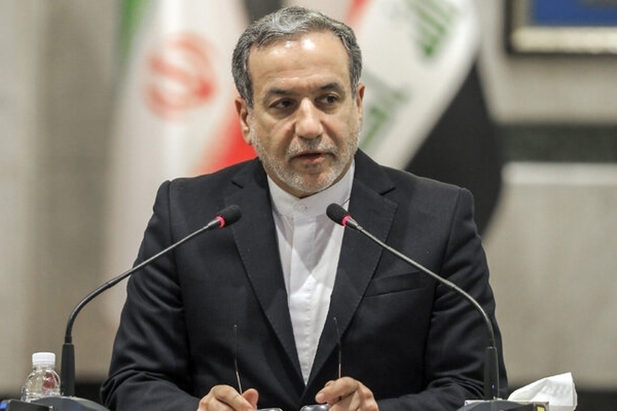 وزیر امور خارجه ایران بر عزم جمهوری اسلامی ایران برای دفاع قاطع از خود تاکید و تصریح کرد ایران به شیوه و زمان مقتضی به جنایت اخیر رژیم صهیونیستی پاسخ خواهد داد.