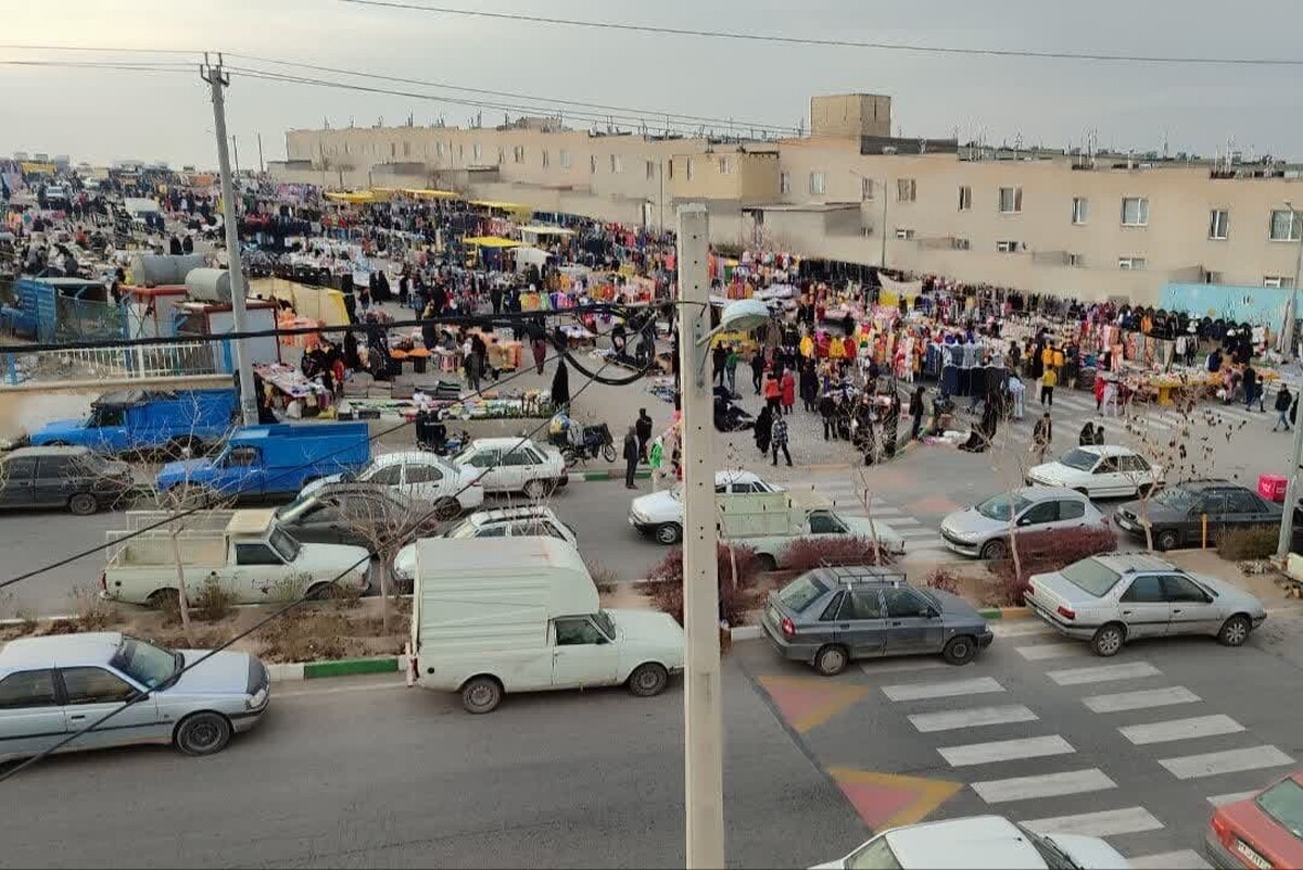 شهروند خبرنگار | نمایی از دوشنبه بازار مهرگان مشهد