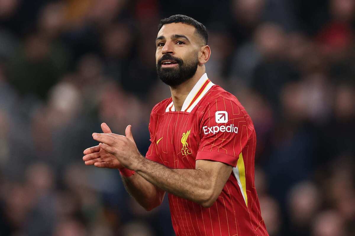 محمد صلاح از عدم تمدید قراردادش توسط باشگاه لیورپول گلایه دارد.