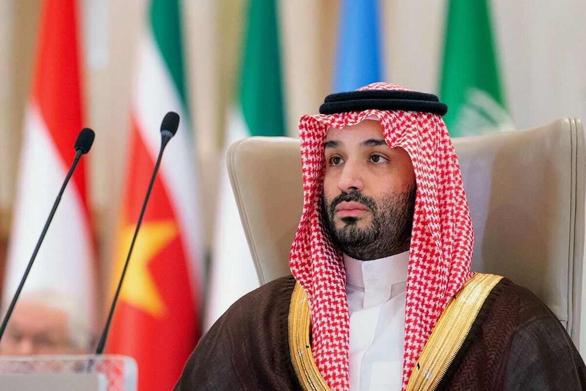بلومبرگ جمعه گزارش داد، محمد بن سلمان عربستان سعودی در آستانه بازگشت دونالد ترامپ رئیس جمهور منتخب آمریکا به کاخ سفید به دنبال تقویت روابط با ایران و همچنین واشنگتن است.