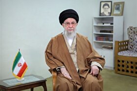 ماجرای نصب عکس عالم لارستانی در اتاق رهبر معظم انقلاب چیست؟