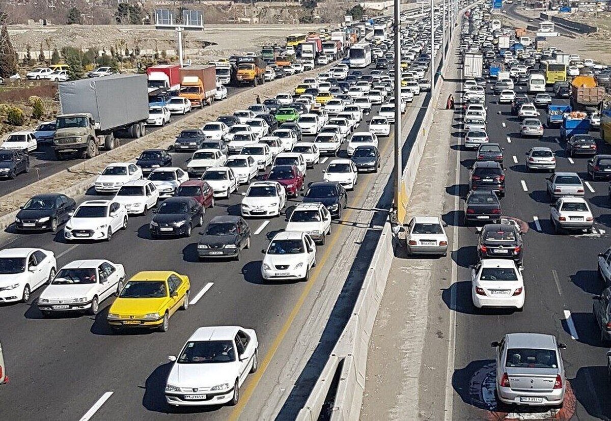 ترافیک نیمه‌سنگین در ورودی و خروجی مشهد | افرایش ۶ درصدی تردد خودرو در ورودی مشهد (۴ فروردین ۱۴۰۴)