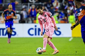 فروش چمن لمس‌شده توسط مسی! + عکس