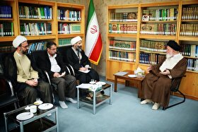 آیت‌الله علم‌الهدی: تدبر در قرآن باید کنار قرائت نهادینه شود | احیای جریان قرآنی در مساجد، نیازمند مشارکت مردمی است