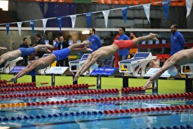 نمایش قدرت موج مشهد در آزادی؛ نبرد قهرمانی به بهمن کشید