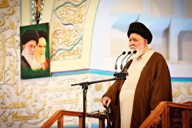 آیت‌الله علم‌الهدی: هیچ بحران غیرقابل حل اقتصادی در کشور وجود ندارد | اعتراض مردم نباید ابزار فتنه‌انگیزی دشمن شود