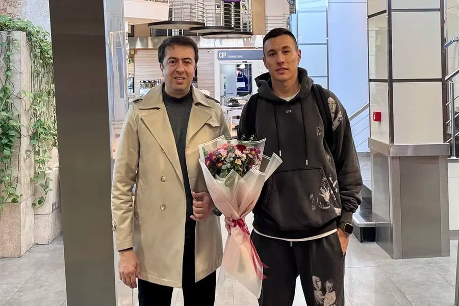 سرگیف وارد ایران شد + عکس سرگیف وارد ایران شد + عکس